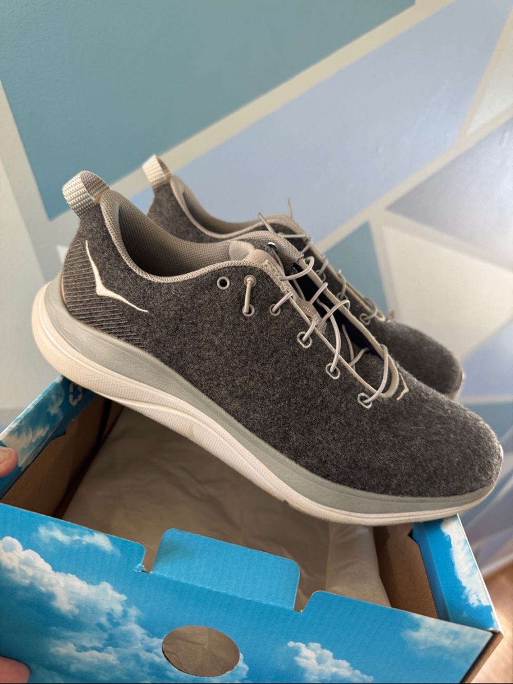 Hoka Women Cavu 3 Slip On Sneaker size 9.5